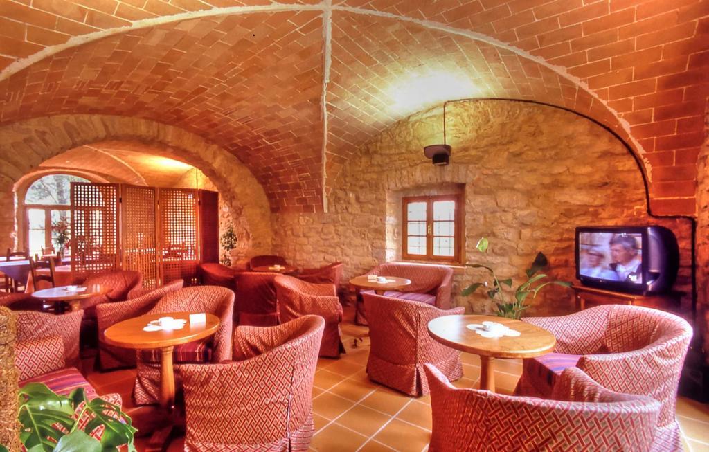 Hotel Residence Villa Rioddi Volterra Restoran fotoğraf