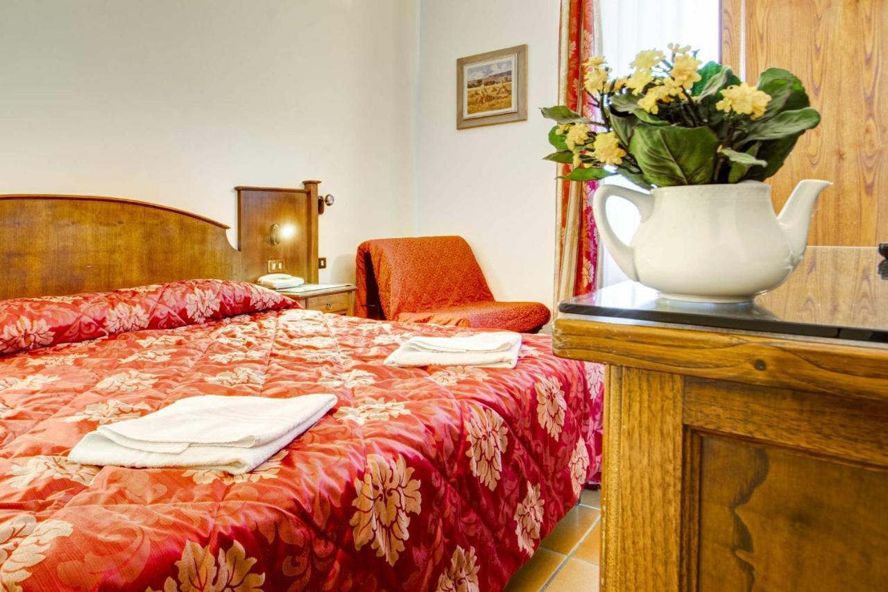 Hotel Residence Villa Rioddi Volterra Dış mekan fotoğraf